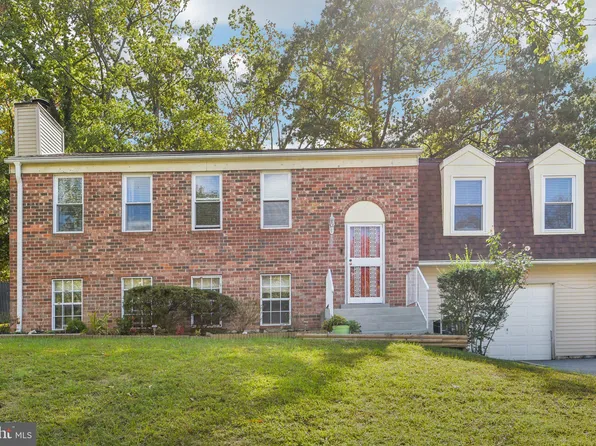 903 Cascade Dr, Fort Washington, MD 20744