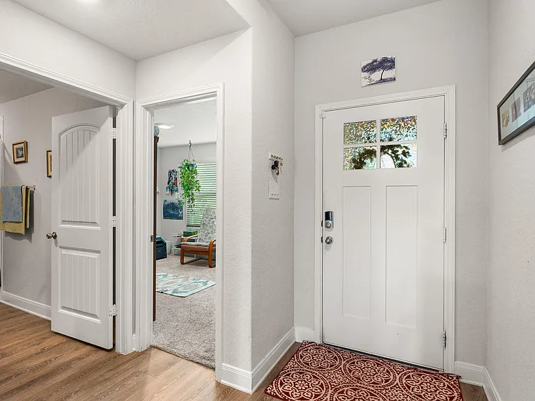 1444 Acorn Wood — Photo 18