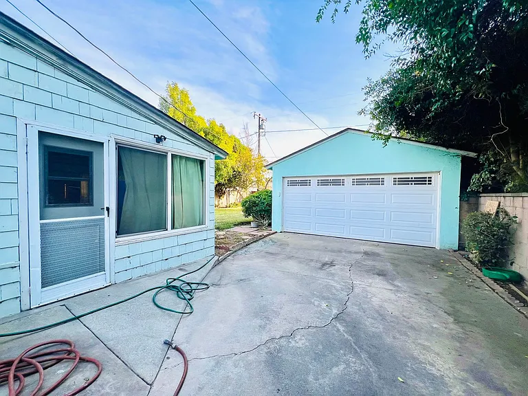 1438 E Workman Ave — Photo 13