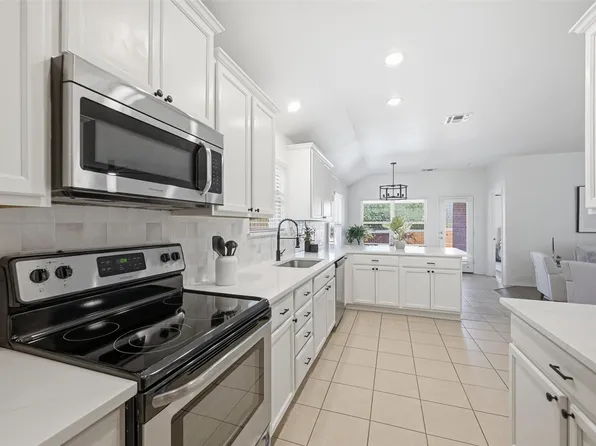 2314 Luscombe Ln, Anna, TX 75409