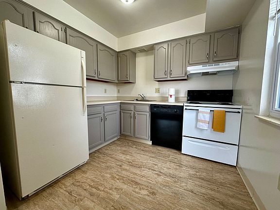 5th image of 800 Bellwood Dr #0