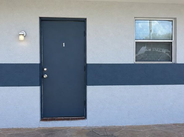 1990 NW 183rd St APT 1