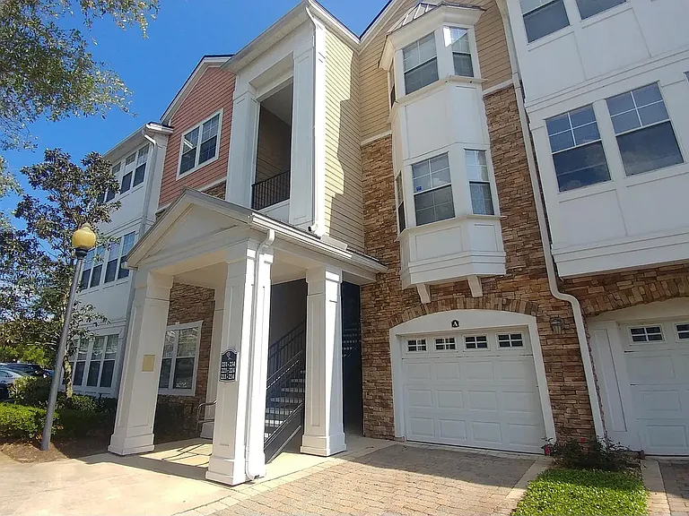 8550 Touchton Rd #221 — Photo 1