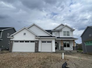 1911 Ravine Rd, Carver, MN 55315