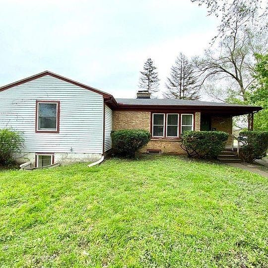 1st image of 438 Ainsworth Cir