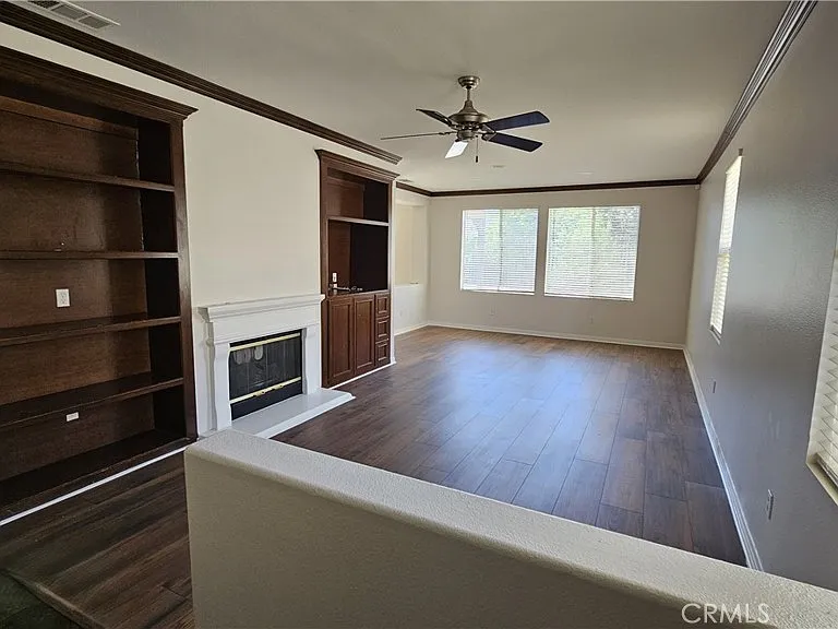 1727 Long Dr — Photo 2