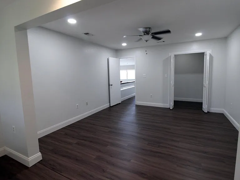 114 Gleneagles Dr — Photo 26