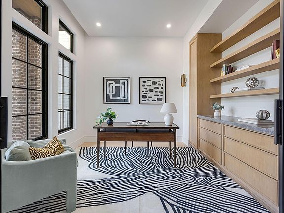 5th image of 616 Ridge St