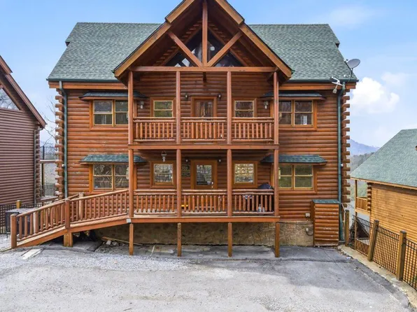 1707 High Rock Way, Sevierville, TN 37862