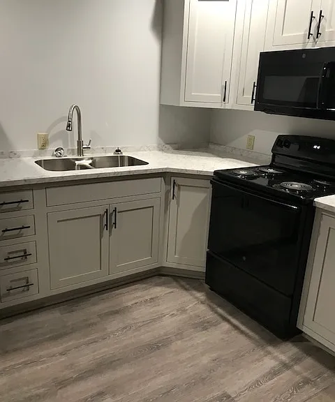 60 E Jackson St #A — Photo 11