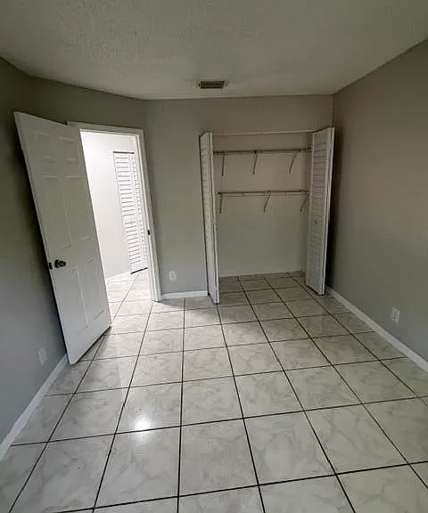 11449 NW 35th St — Photo 20