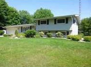 24415 Layton Rd, South Bend, IN 46614