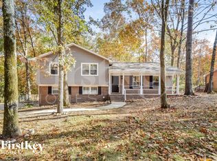 330 Navajo Pines Dr, Alabaster, AL 35007