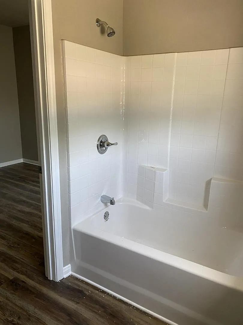 Unit Photo - 4245 Meyers Ln #217