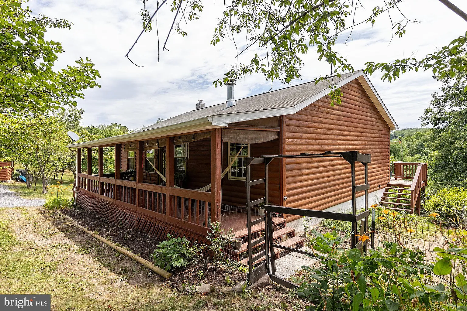 1090 Feller Dr photo 1