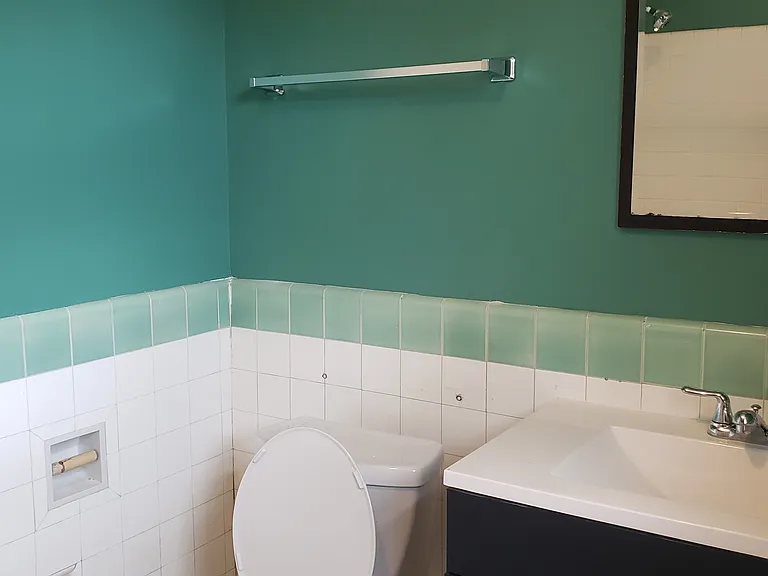 111 E Gilman St #2 — Photo 11