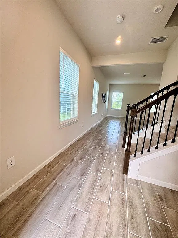 3 bed, 2.5 bath, 1846 sqft, $2,800 — Photo 4