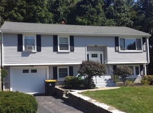 19 Quinlan Dr, Framingham, MA 01701