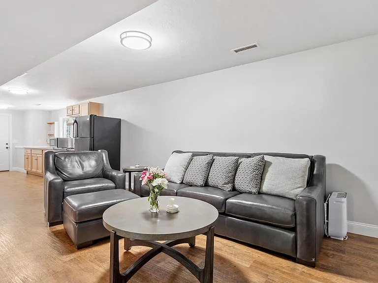 22 Valley Forge Cir — Photo 18