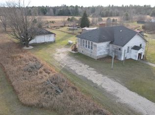 4750 E Moorestown Rd, Lake City, MI 49651