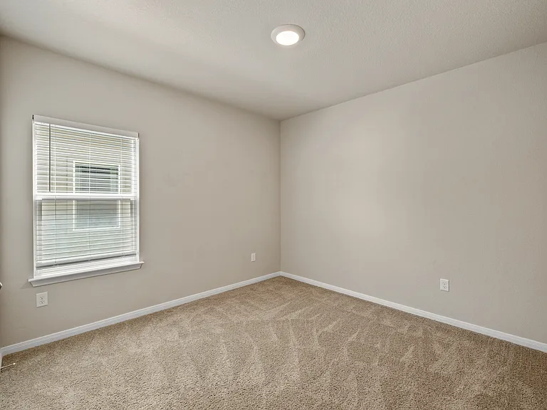 2905 Maryanne Ln — Photo 13