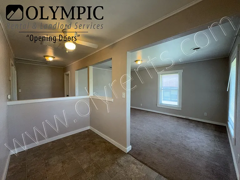 1015 State Ave NE #2 — Photo 5