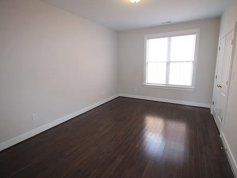 1704 W Cary St — Photo 10