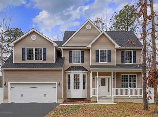 1049 Buccaneer Ln, Manahawkin, NJ 08050