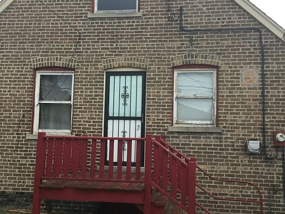 2nd image of 10729 S Avenue L