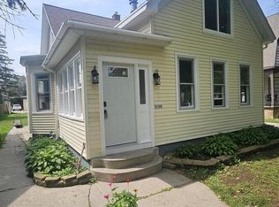 2104 N 10th St, Sheboygan, WI 53081