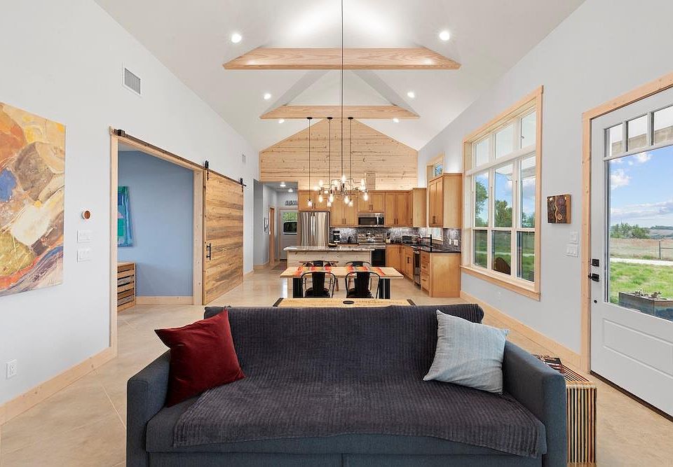 1st image of 572 Hartmann Ranch Way