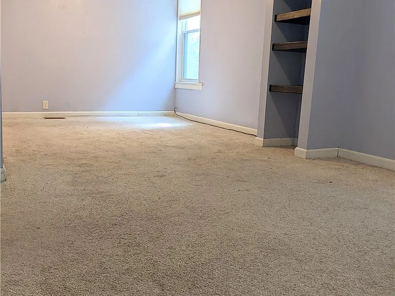 552 Potomac Ave #UPPER — Photo 14