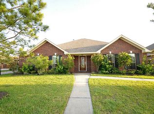 6806 Powell Ln, Manvel, TX 77578