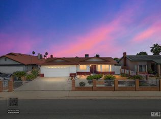 2168 Quincy St, Delano, CA 93215