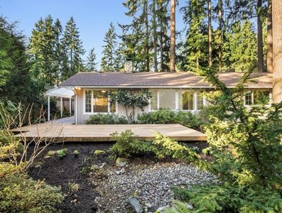 8829 SE 72nd Pl, Mercer Island, WA, 98040