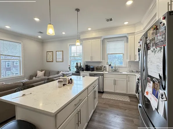134 Franklin St, Allston, MA 02134