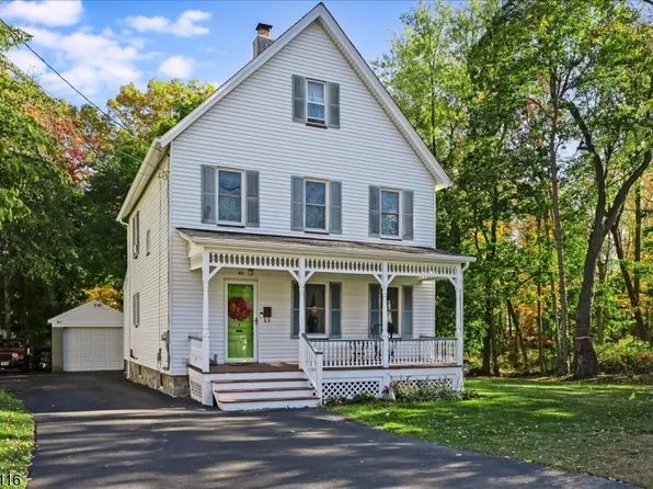 41 Plainfield Ave, Newton Town, NJ 07860