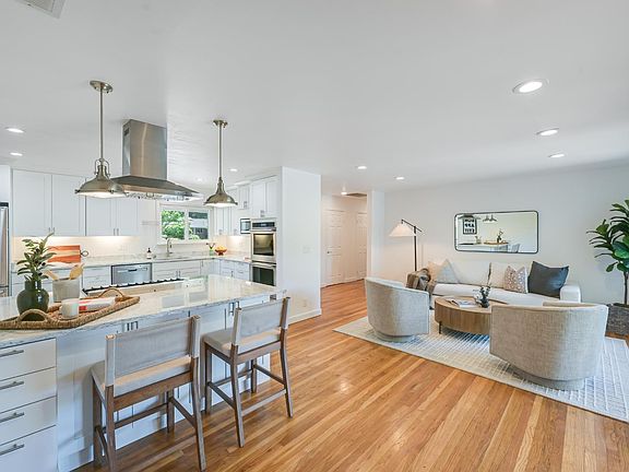 4th image of 16 Wallace Way