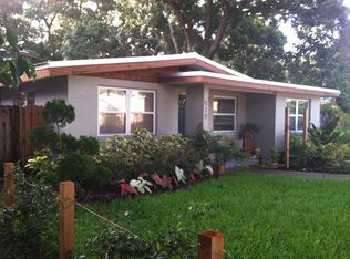 617 S Pine St, New Smyrna Beach, FL 32169