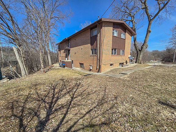 3rd image of 306 Haskell St