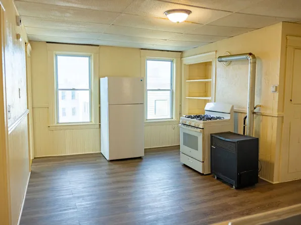 Dorchester St- Worcester Ma, 42 Dorchester St APT 3, Worcester, MA 01604