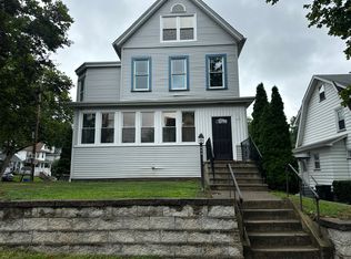 194 Washington Ave, Rutherford, NJ 07070