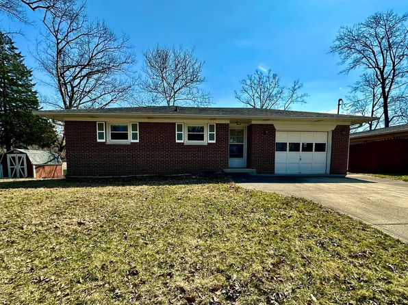 5850 Paradise Ln, Martinsville, IN 46151