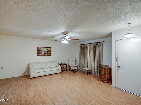 2nd image of 944 LEISURE WORLD --