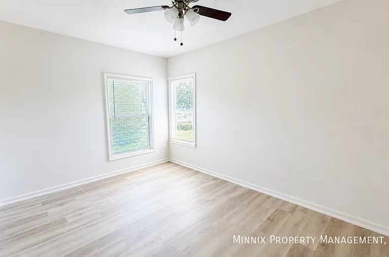 3417 Avenue S #B — Photo 11