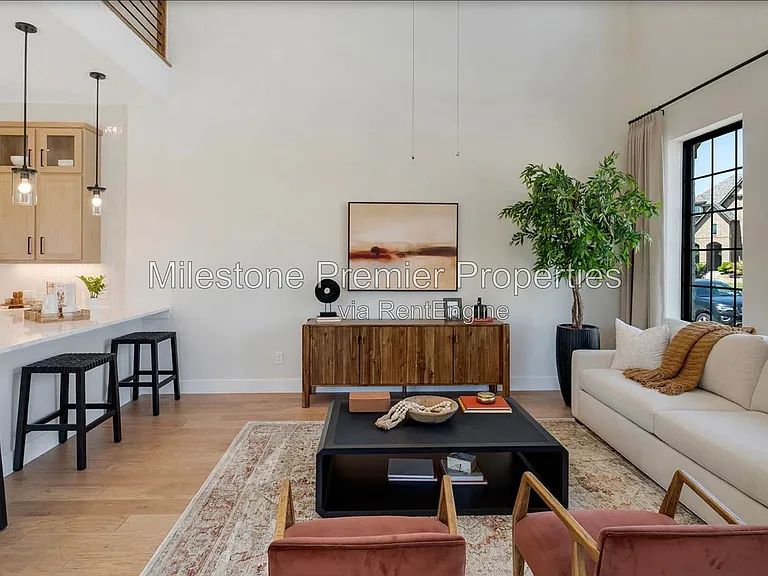 7251 Van Tuyl Pkwy — Photo 3