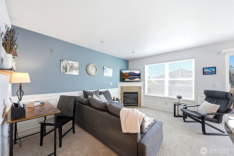 5th image of 2433 NW 59th Street #202