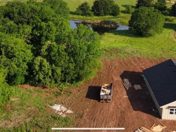 6300 Red Gate Ranch Rd, Davis, OK 73030