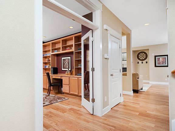 3rd image of 2647 N Xanthia Ct
