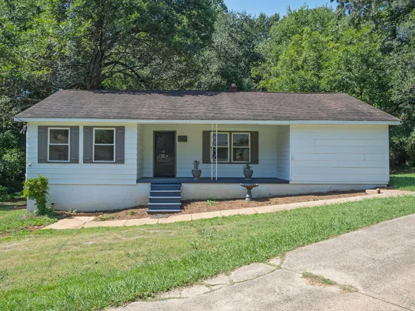 507 8th Avenue Ext, Cramerton, NC 28032